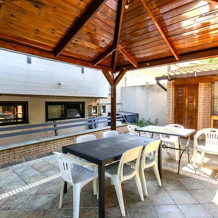 Magnolia House *